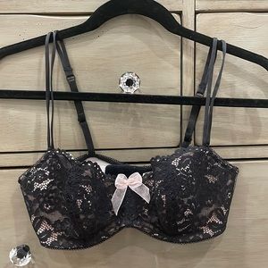 Bra 34D NWOT - Black